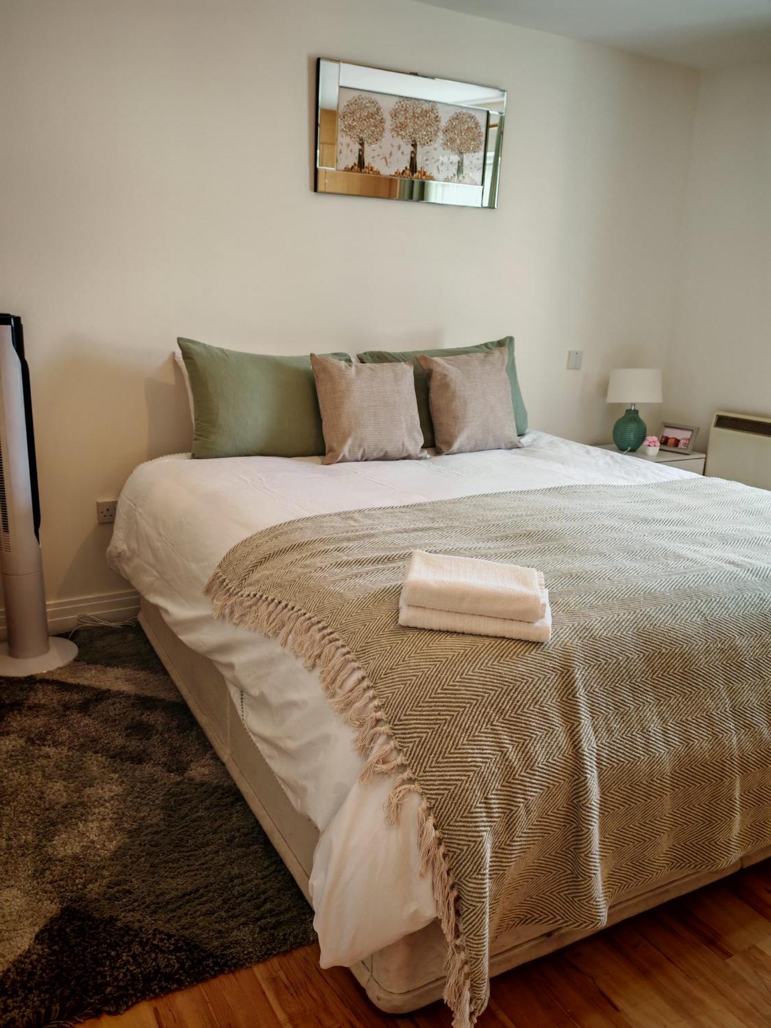 Spacious & Cosy Double And Single Bedrooms Close To Hendon & Colindale Tube Stations Exterior foto